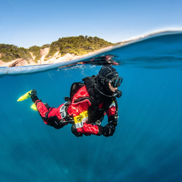 SOLAFLEX RED 8/7 mm | Diving Wetsuit – Aqualung MilPro